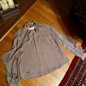 Gorgeous light purple gauzy top. New with tags